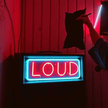 Static in Your Teeth