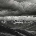 ثابتون كالجبال