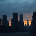 Starkes Herz erhebt sich