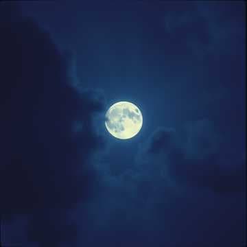 Lune Fêlée