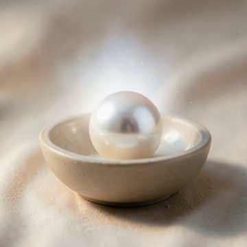 يا فاطمة الجهني يا نور العيون