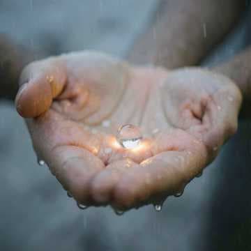 မိုးသက်နိုင်